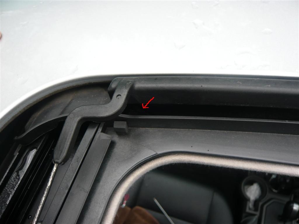 help with sunroof drains!!! Land Rover and Range Rover Forums